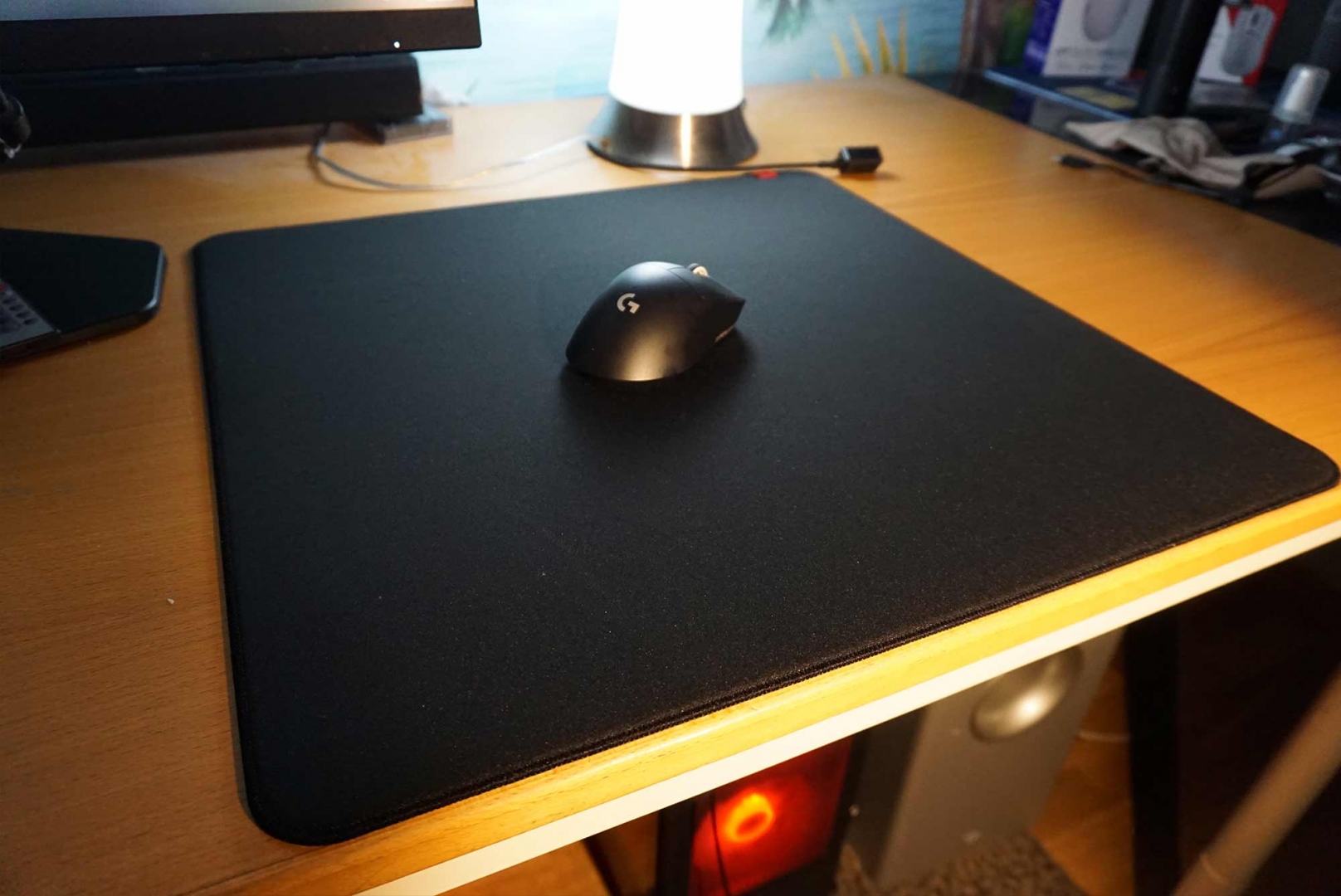 En enkel och mjuk musmatta.